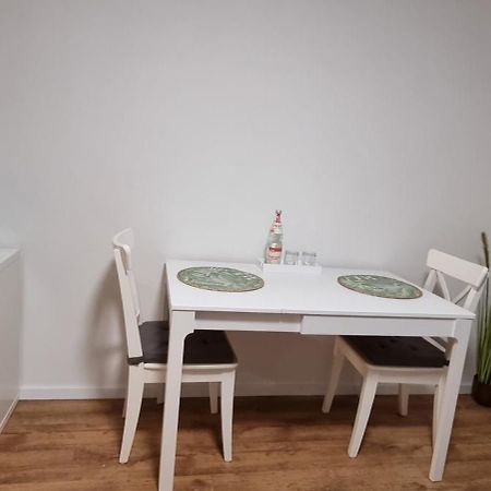 Studio Apartment Naehe S-Bahn Inklusive Parkplatz Oberesslingen Zewnętrze zdjęcie