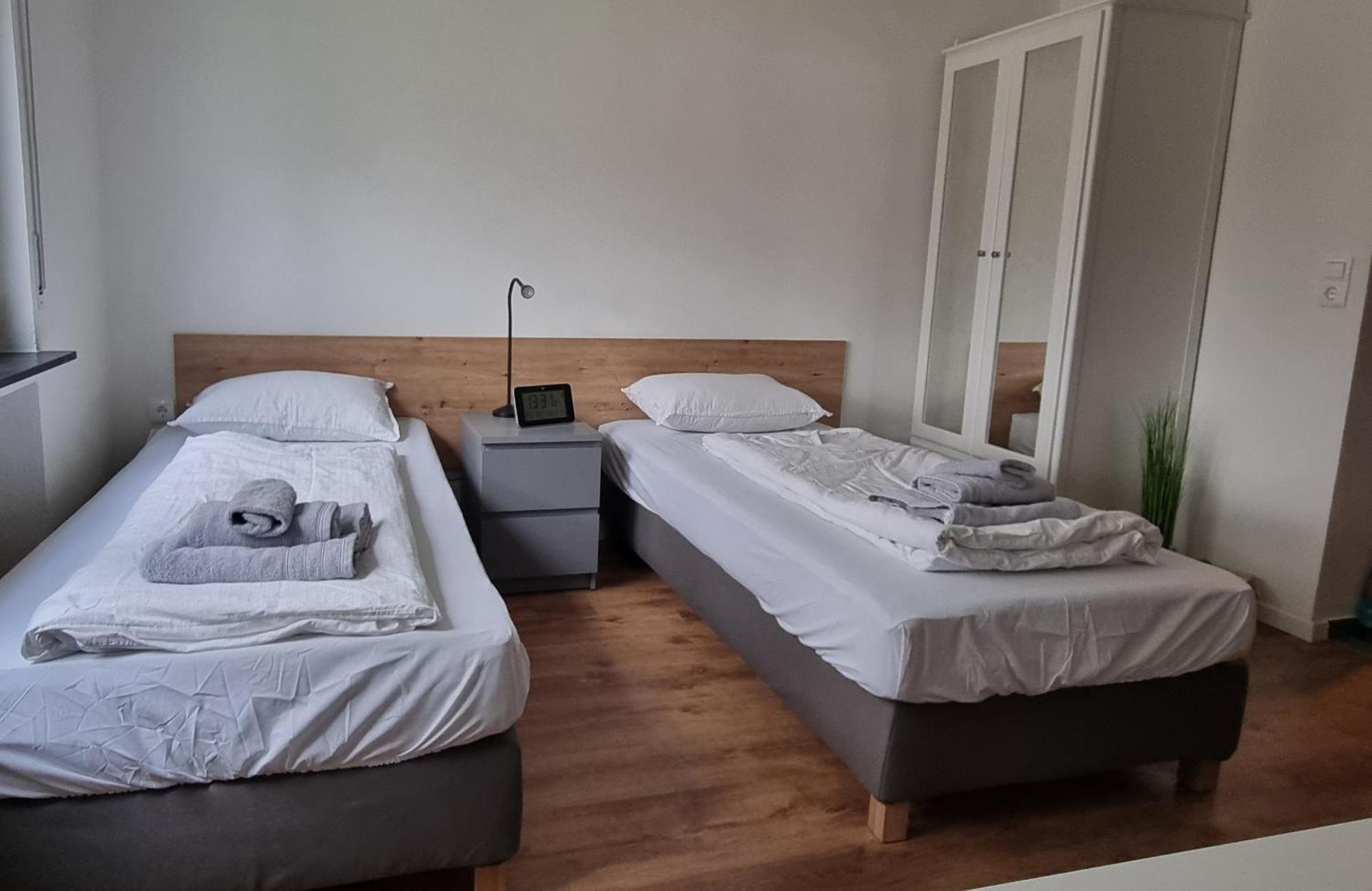 Studio Apartment Naehe S-Bahn Inklusive Parkplatz Oberesslingen Zewnętrze zdjęcie